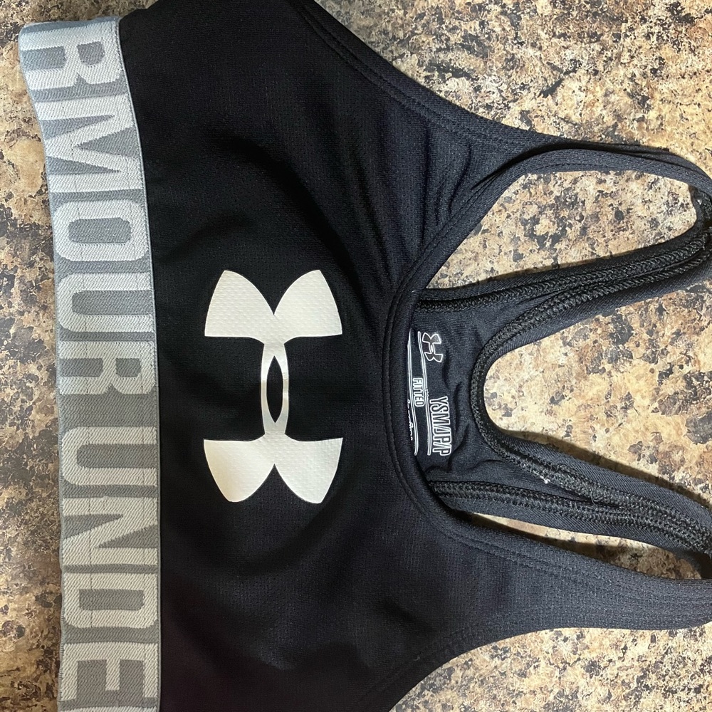 Under Armour black sports bra with grey band